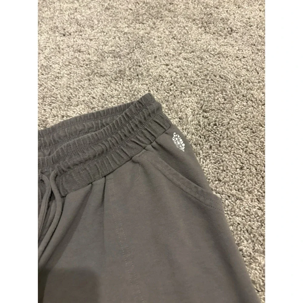 Free People Movement Skinny Sunny Jogger Pants Size Large L Gray Sweatpants